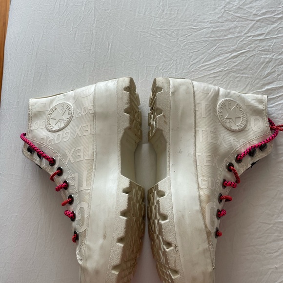 COPY - Limited edition converse - Picture 2 of 3